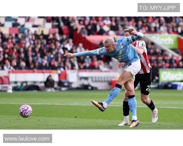 仍是人吗？25岁哈兰德10轮13球+包办曼城68%进球 对手失望：无解